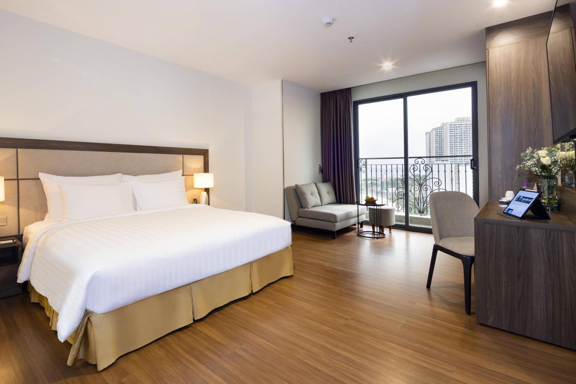Daphovina Hotel Нячанг Экстерьер фото